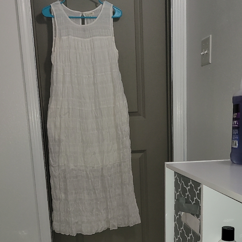 Max Studio White Sleeveless Maxi Sundress